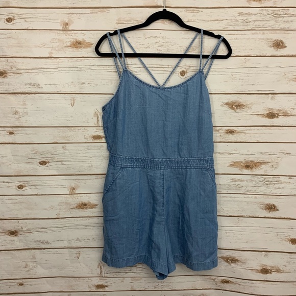 Loft Petite Strappy Chambray Romper NWT - Picture 2 of 6
